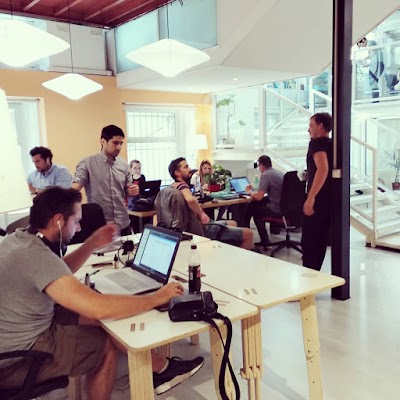 Les Satellites - Communauté Coworking