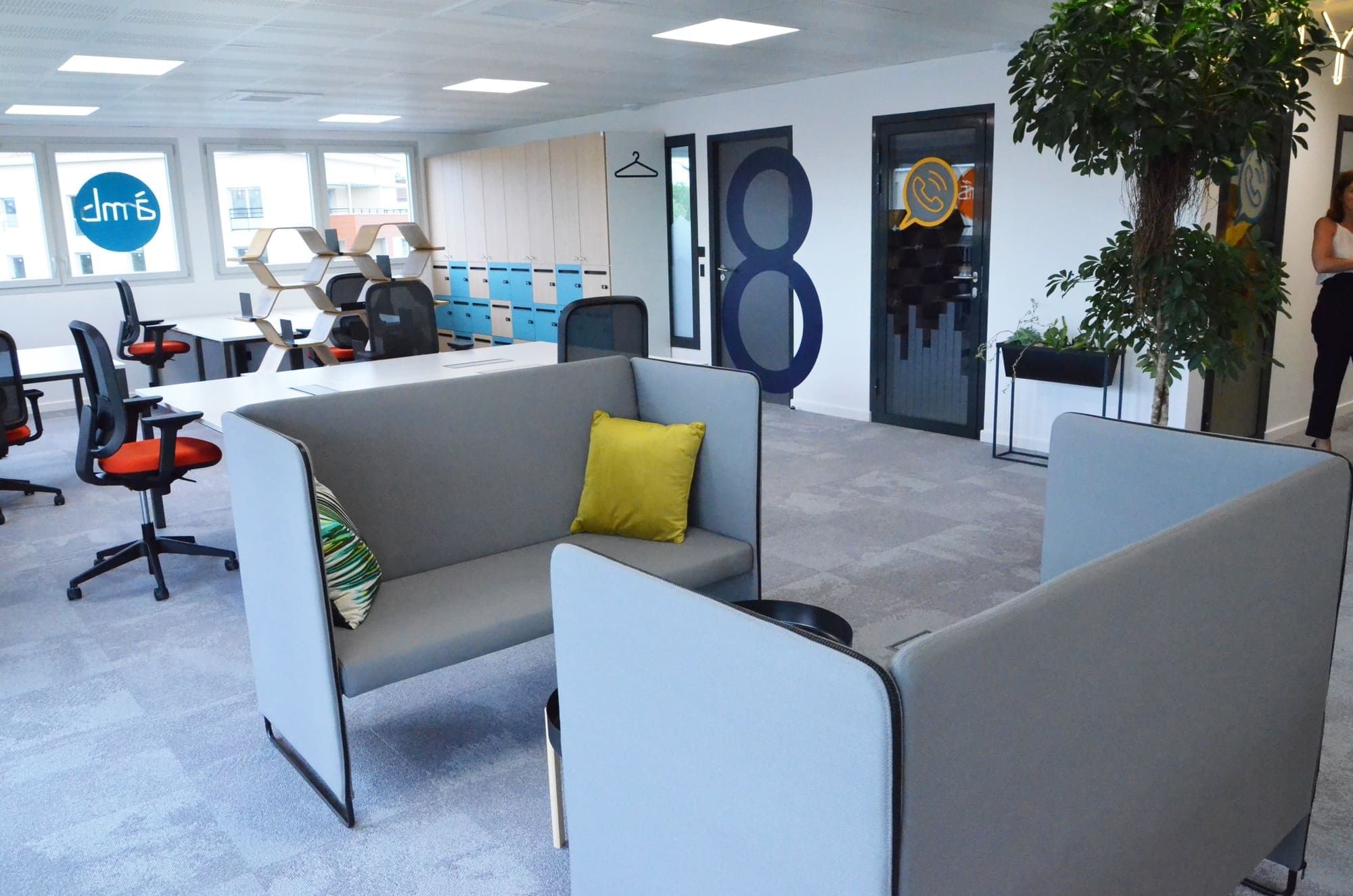 A Mon Bureau - Photo 2