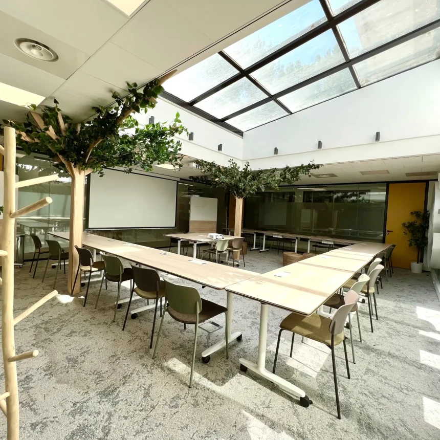 Bureau privé - Aix-en-Provence Rue Jean René Guillibert Gauthier de la Lauzière - Photo 3