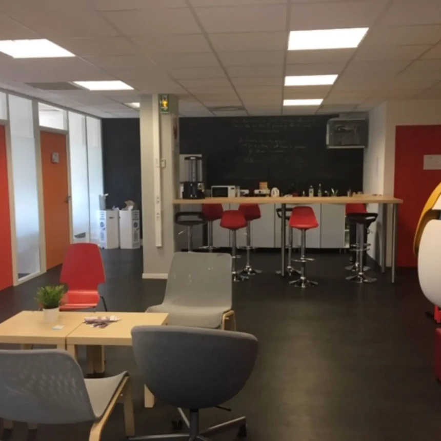 Bureau privé - Aix-en-Provence Rue Marcellin Berthelot - Photo 3