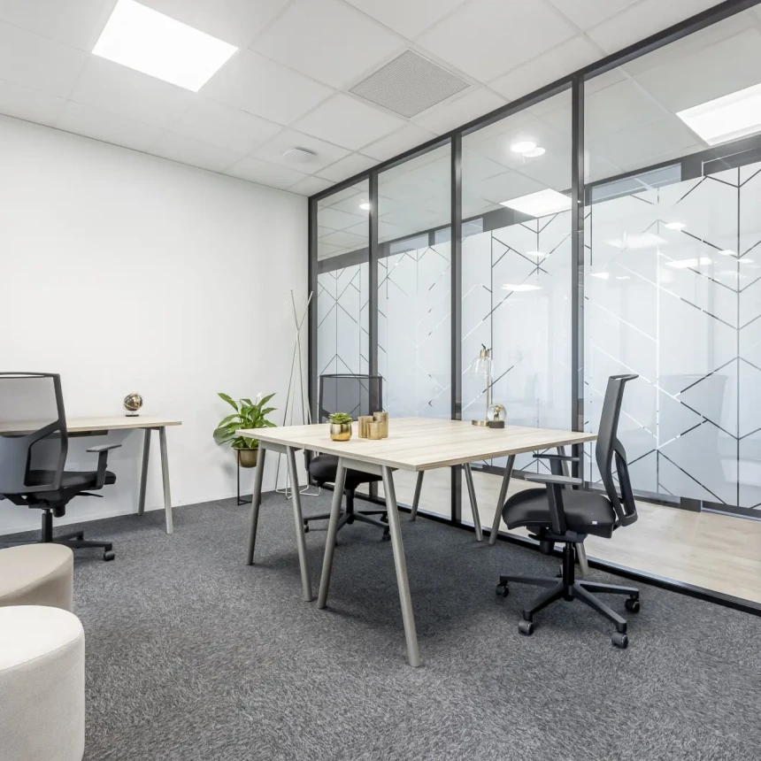 Bureau privé - Angers Rue du Château d'Orgemont - Photo 2