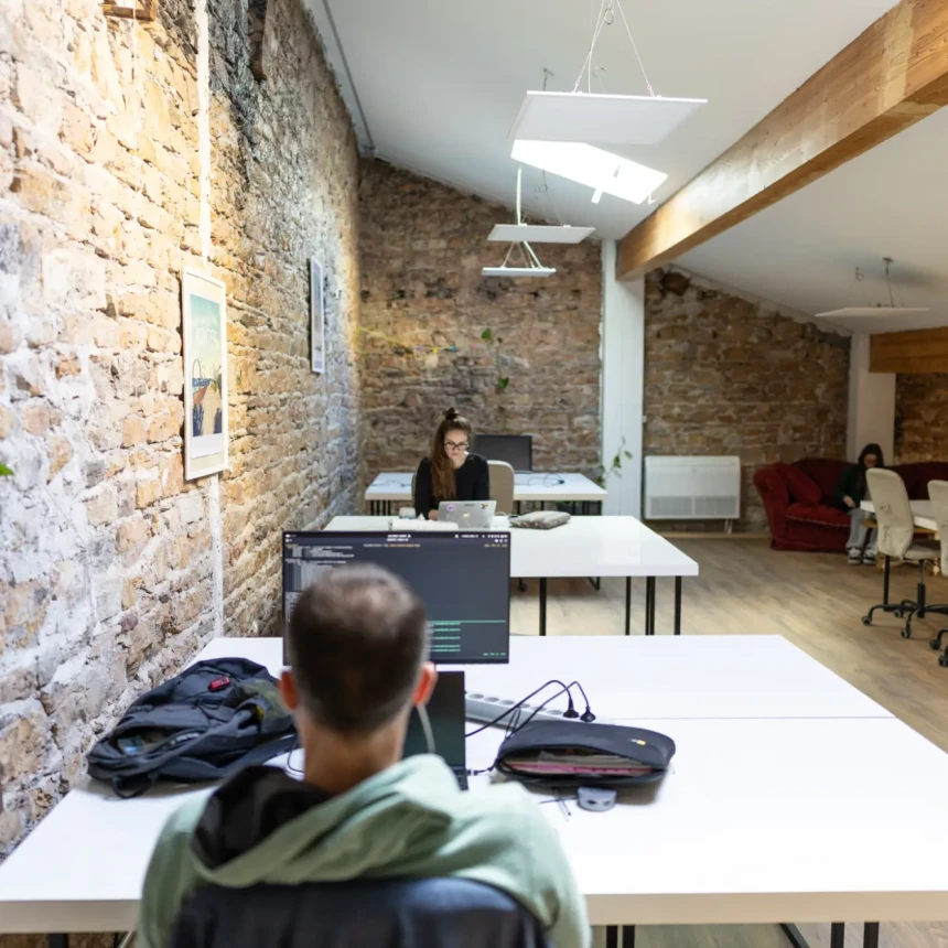 Bureau privé - Lyon Place Dumas de Loire - Photo 2