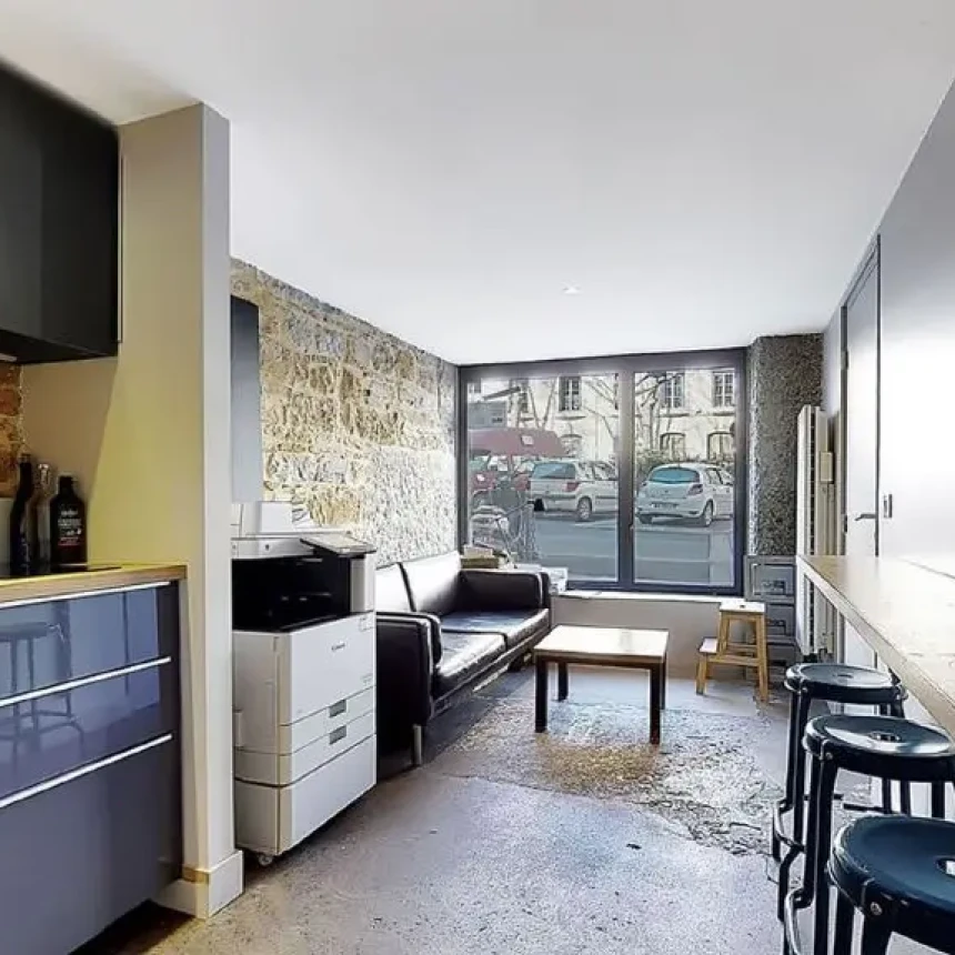 Bureau privé - Lyon Rue de la Tour du Pin - Photo 2