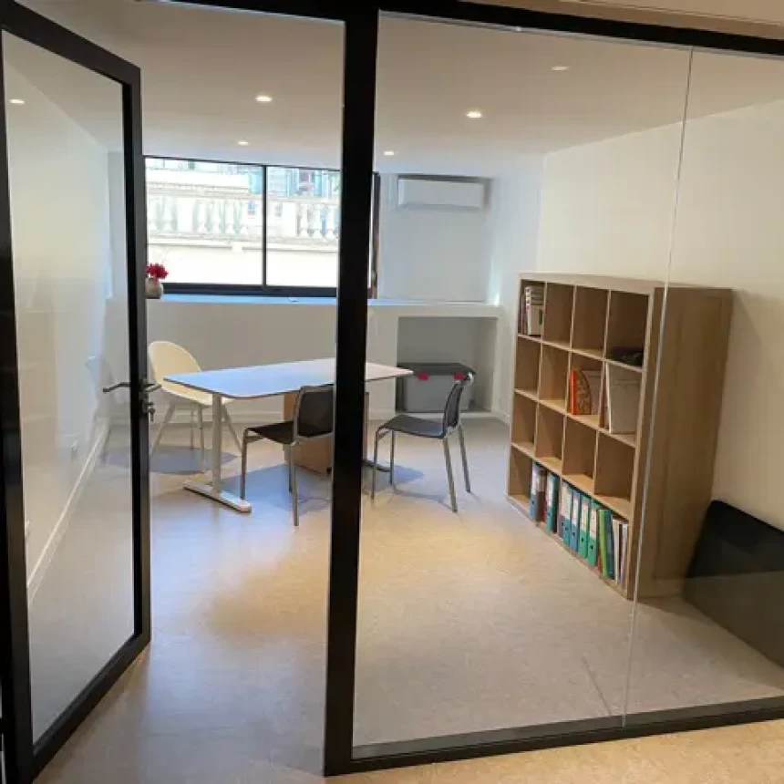 Bureau privé - Montpellier Boulevard Victor Hugo - Photo 2