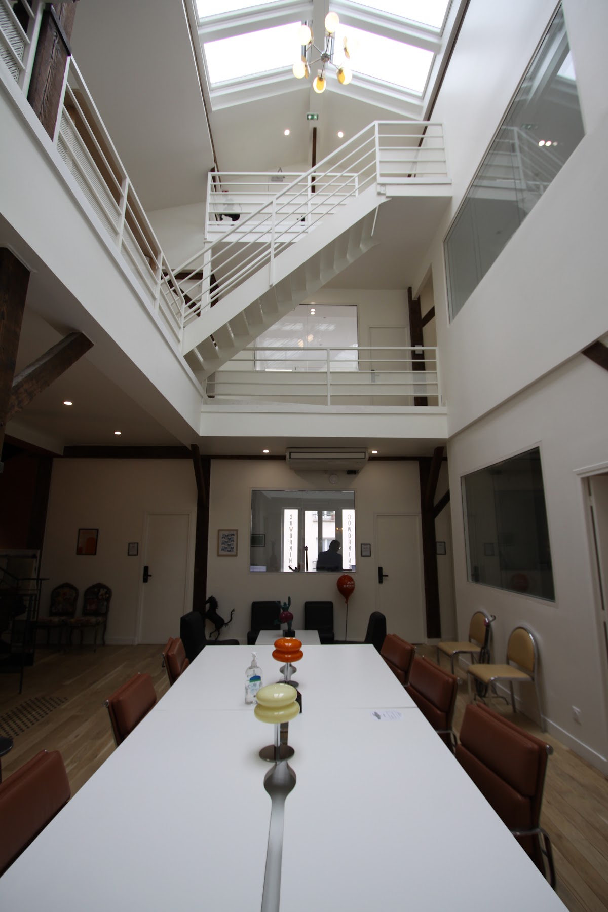 Bureau privé - Paris Rue Bichat - Photo 3