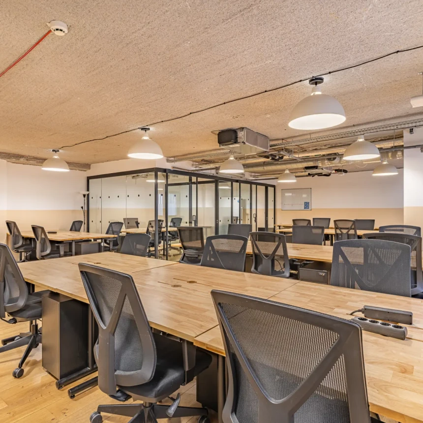 Bureau privé - Paris Rue des Archives - Photo 2