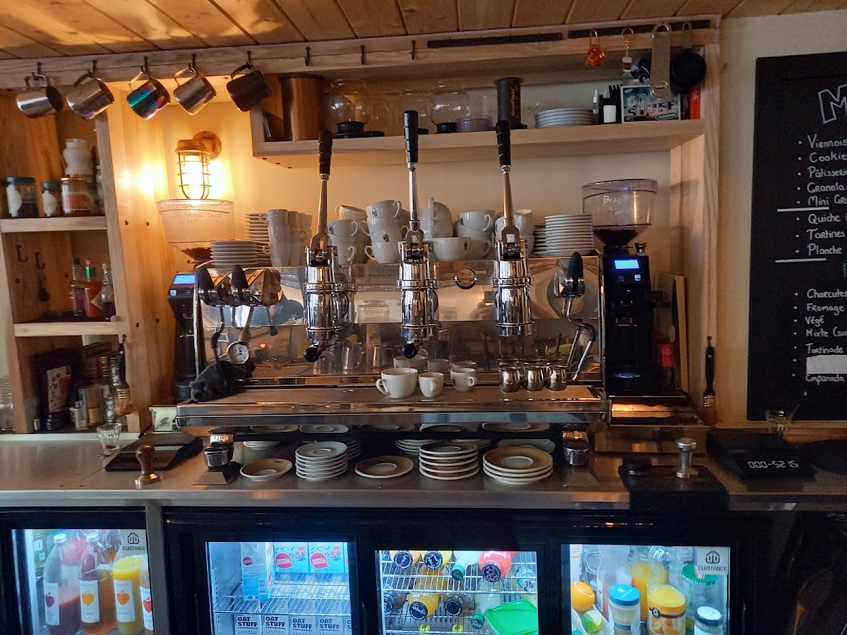 Burning Cat - Photo 3