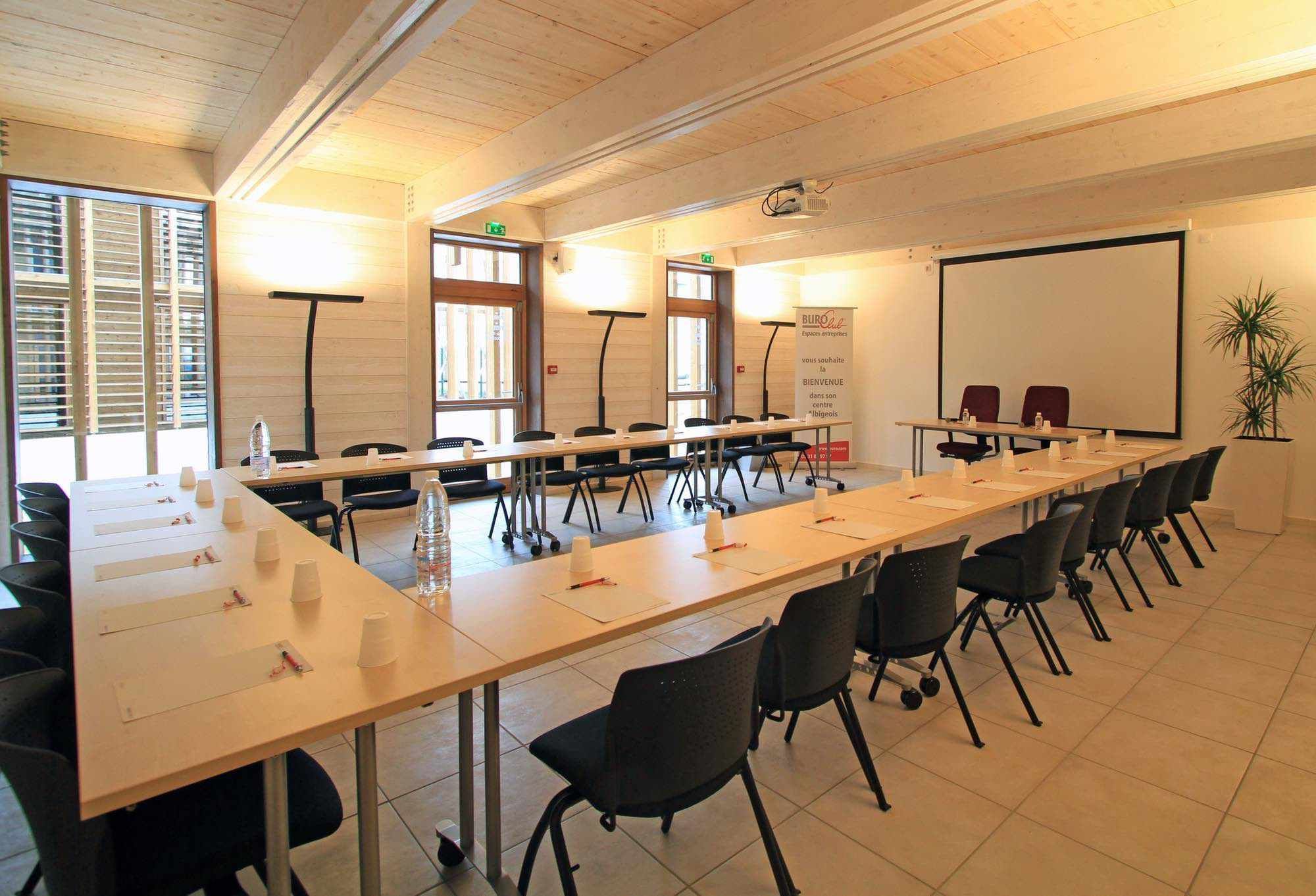 Buro Club Albi - Photo 2