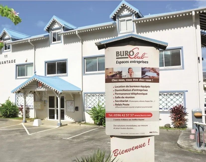 Buro Club Martinique - Photo 2