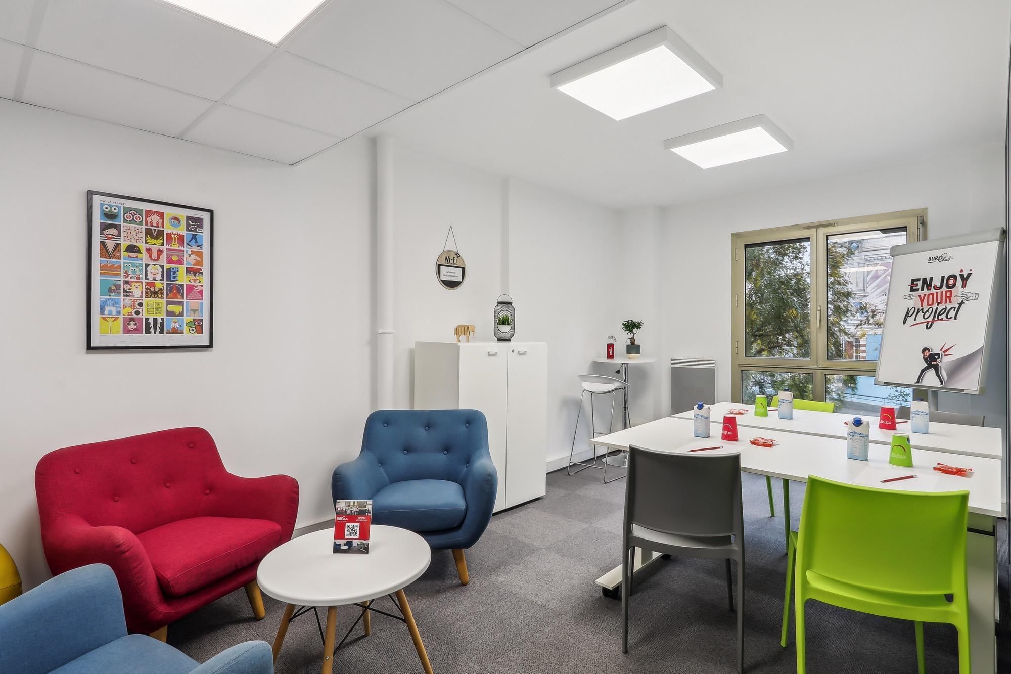 Buro Club Nantes Gare - Photo 2