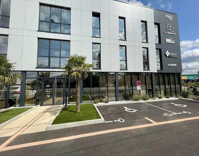 Buro Club Rodez - Photo 3