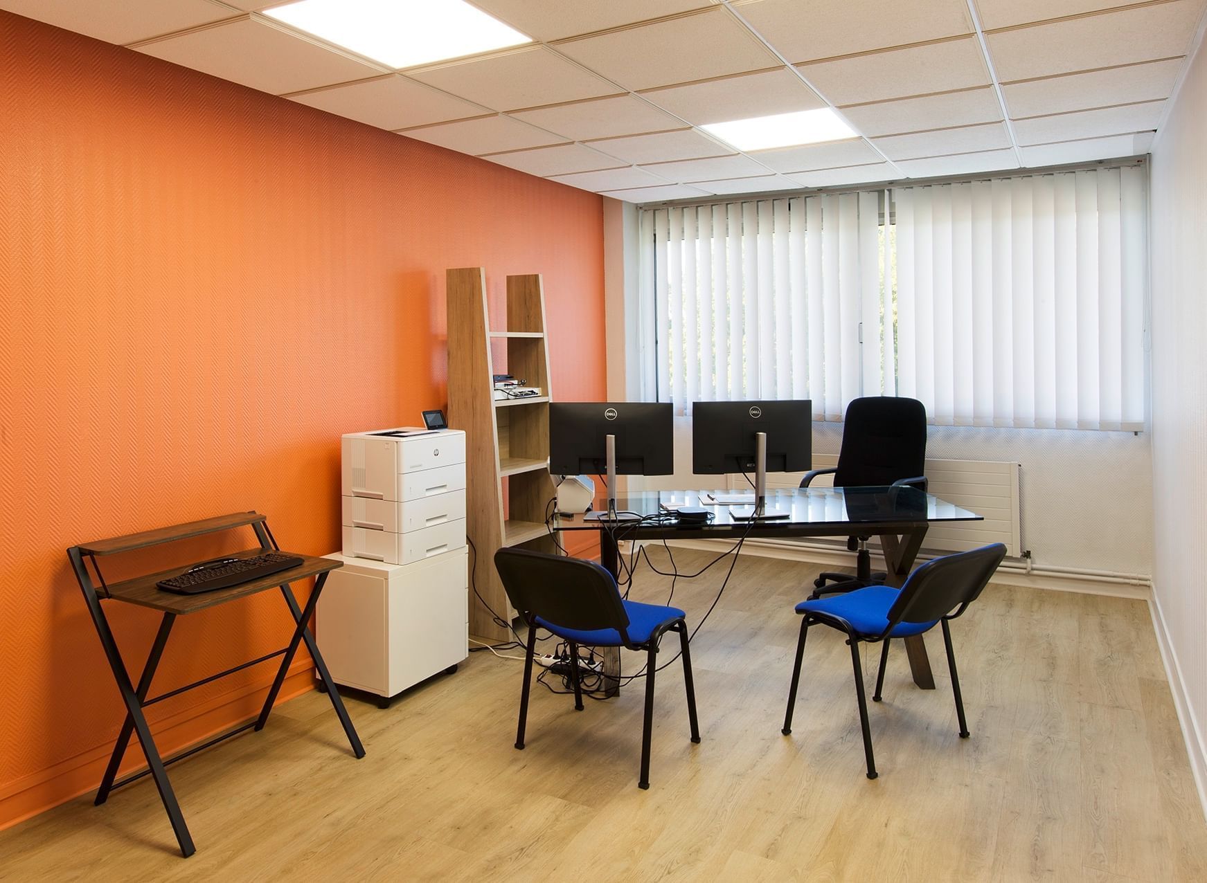 Buro Club Senlis - Photo 3