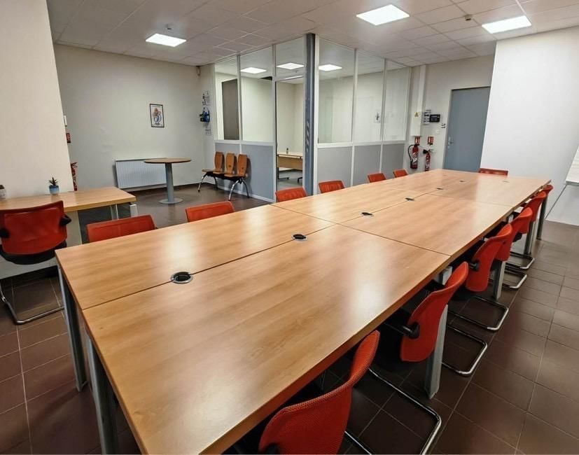 Buro Club Troyes - Photo 2