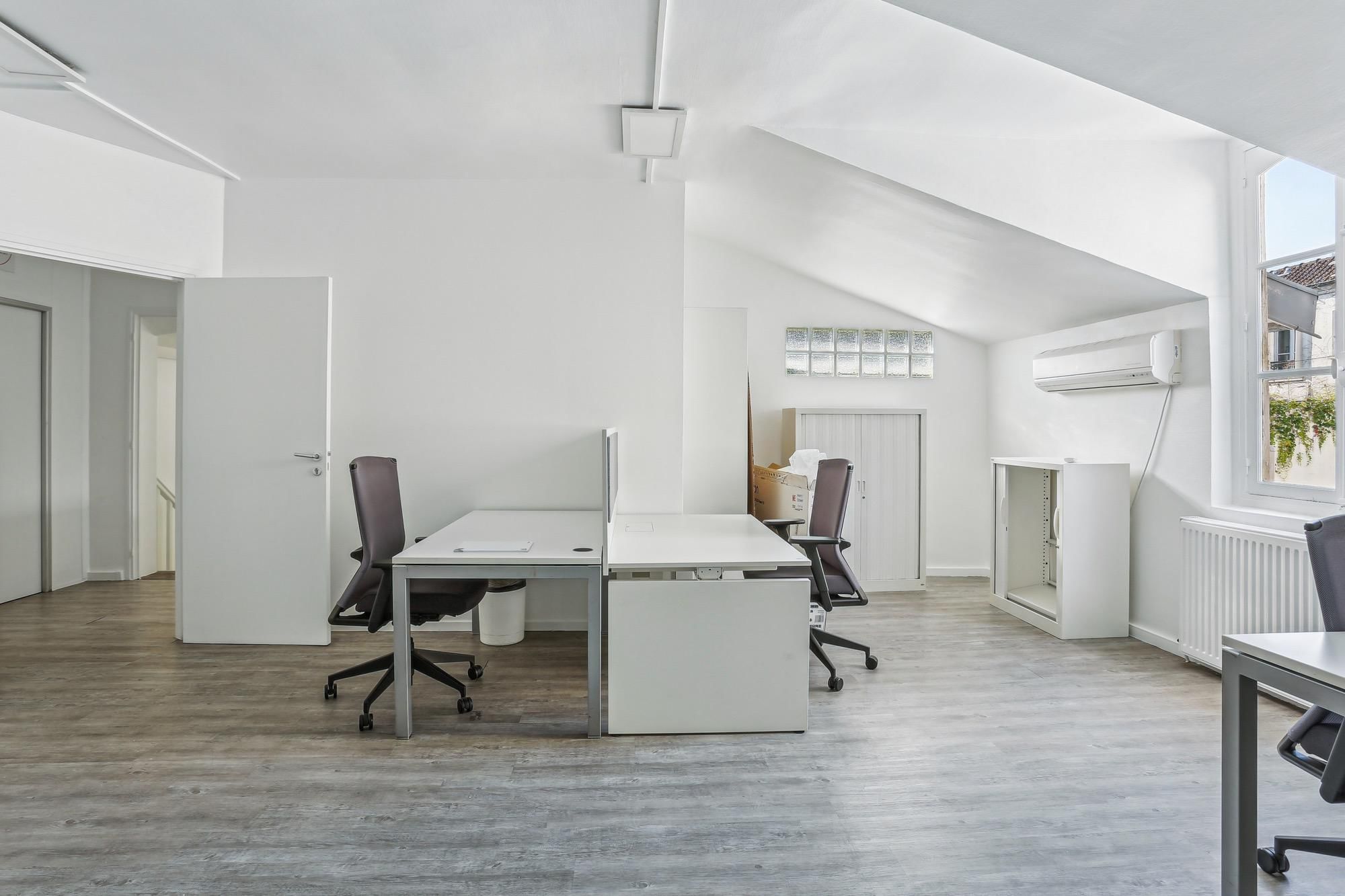 Buro Club Versailles