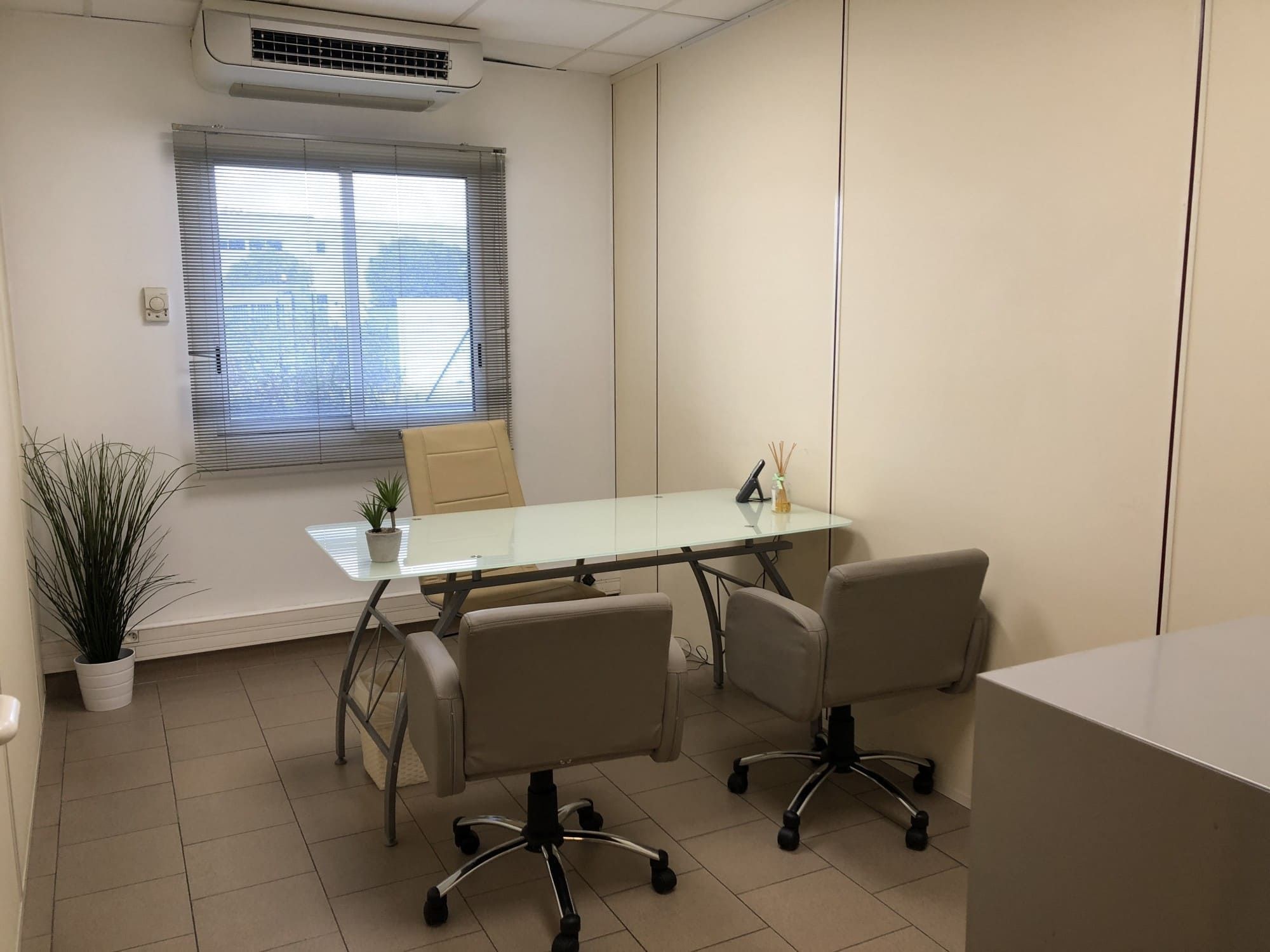 BurO'facil Toulon - Photo 2