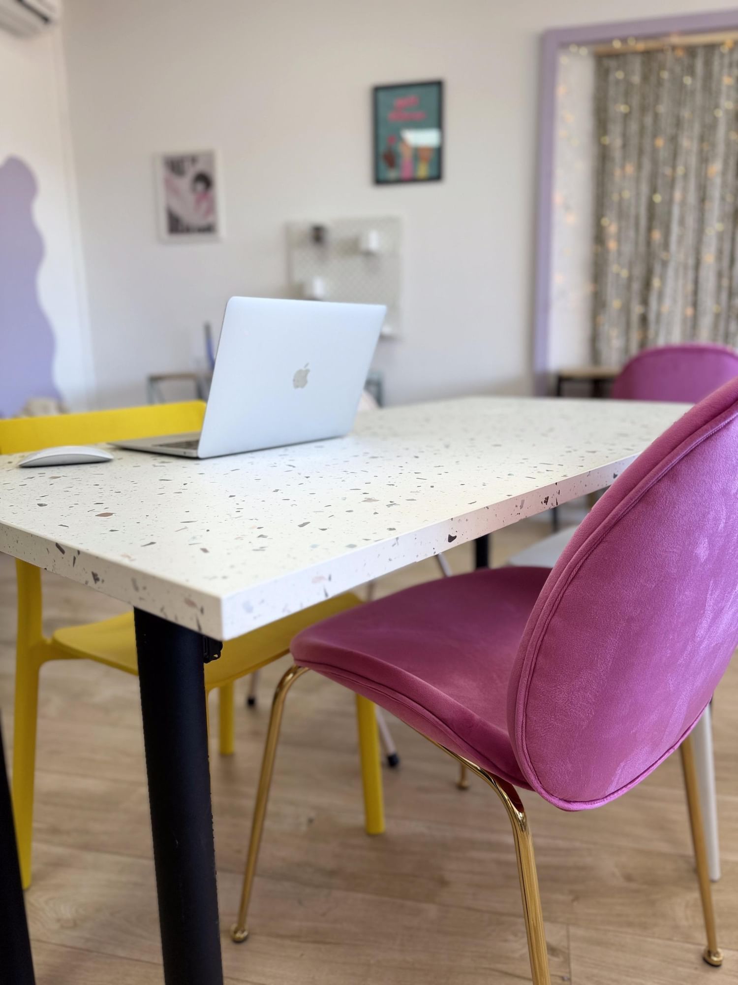 Business Mood - Photo 2