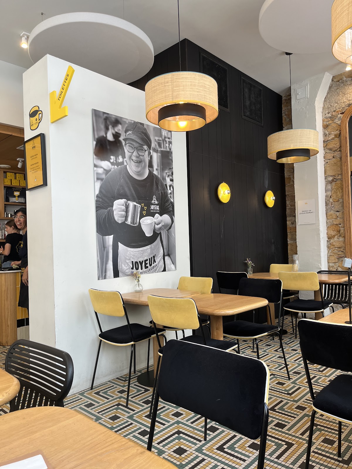 Café Joyeux - Lyon - Photo 4