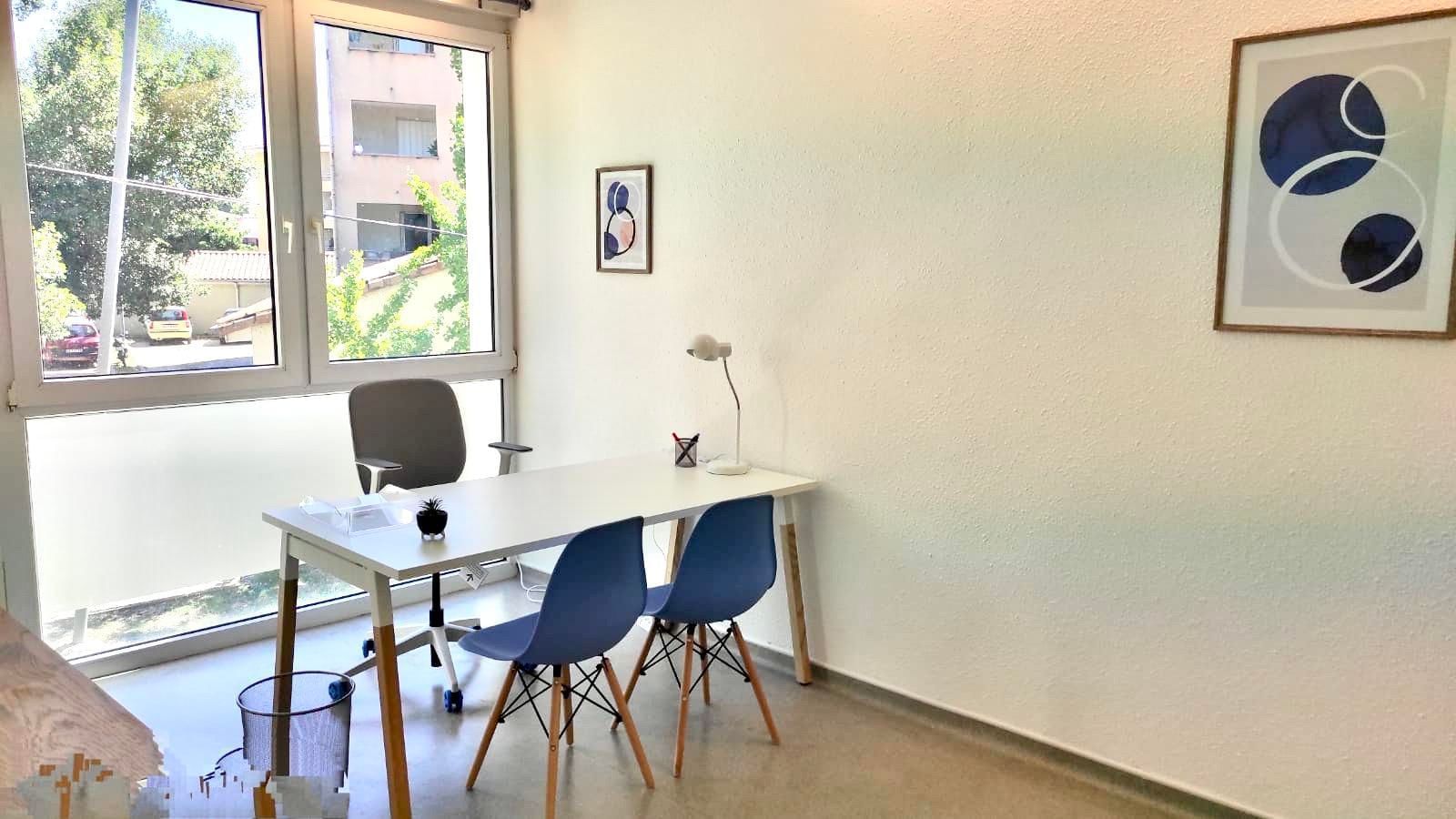 CentraWork - Photo 3