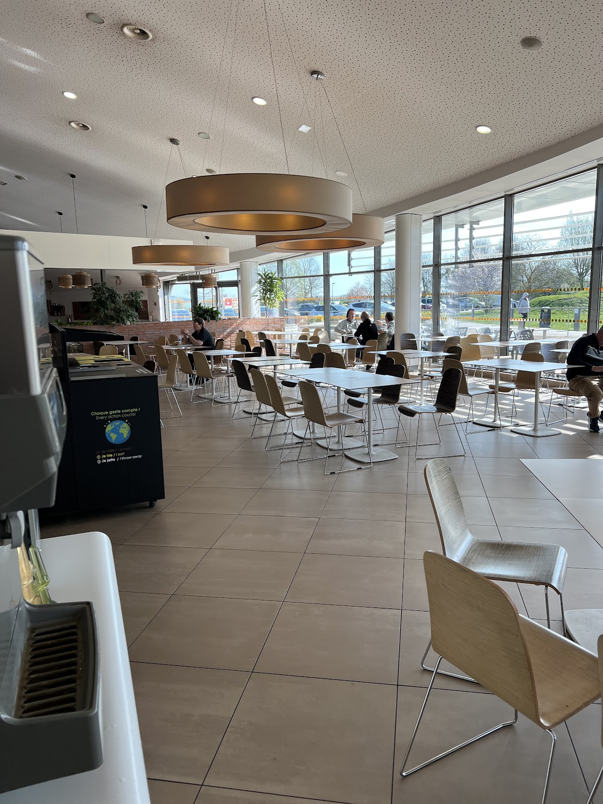 Columbus Café - Aire de la Chaponne - Photo 3