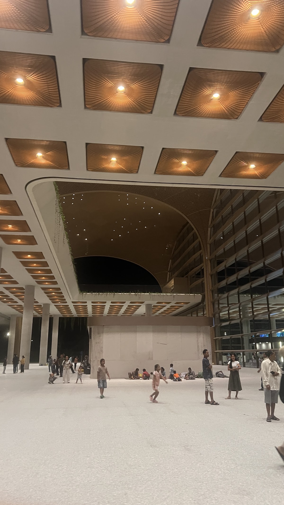 Columbus Café - Cambodge, Aéroport - Photo 5