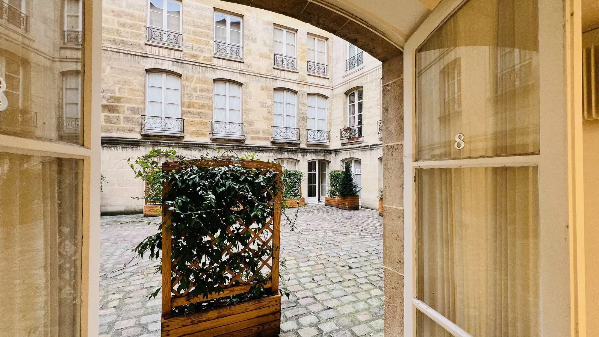 Coworkea Île de la Cité - Photo 2