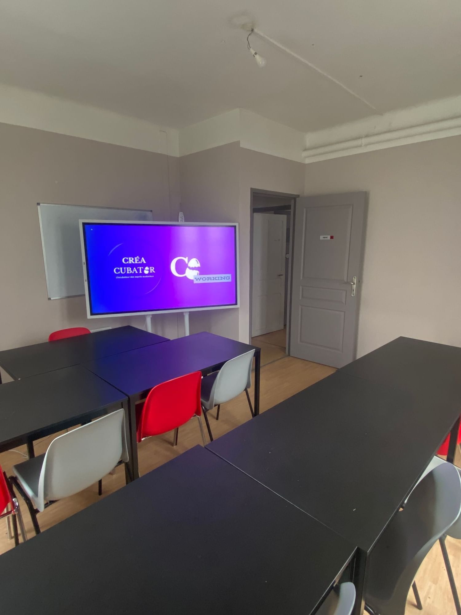 CRÉA'CUBATOR Draguignan - Photo 2