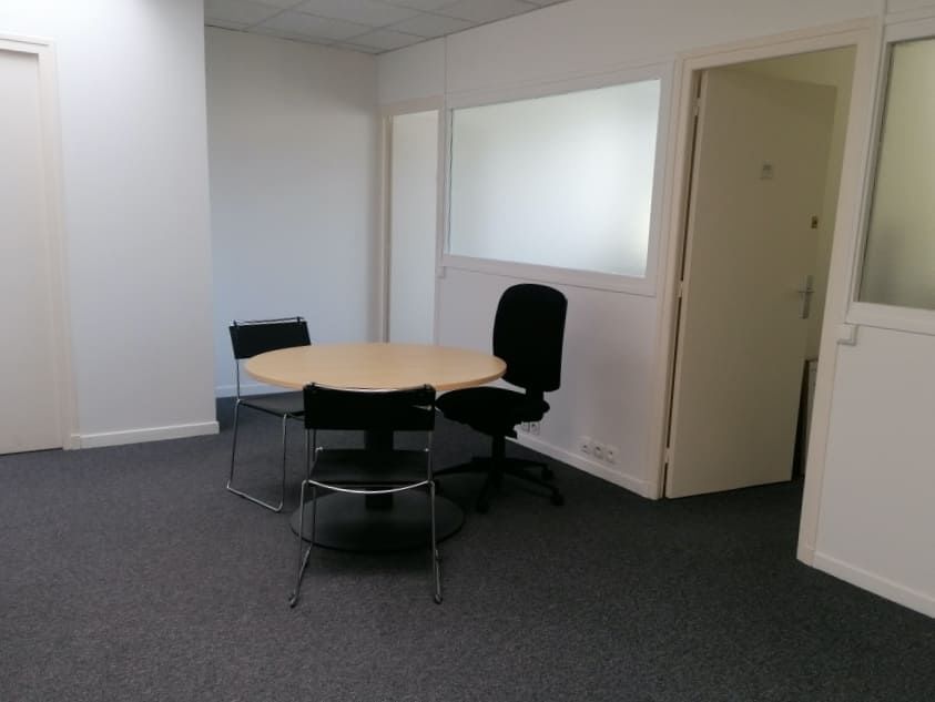 EasyWorking Versailles - Photo 2