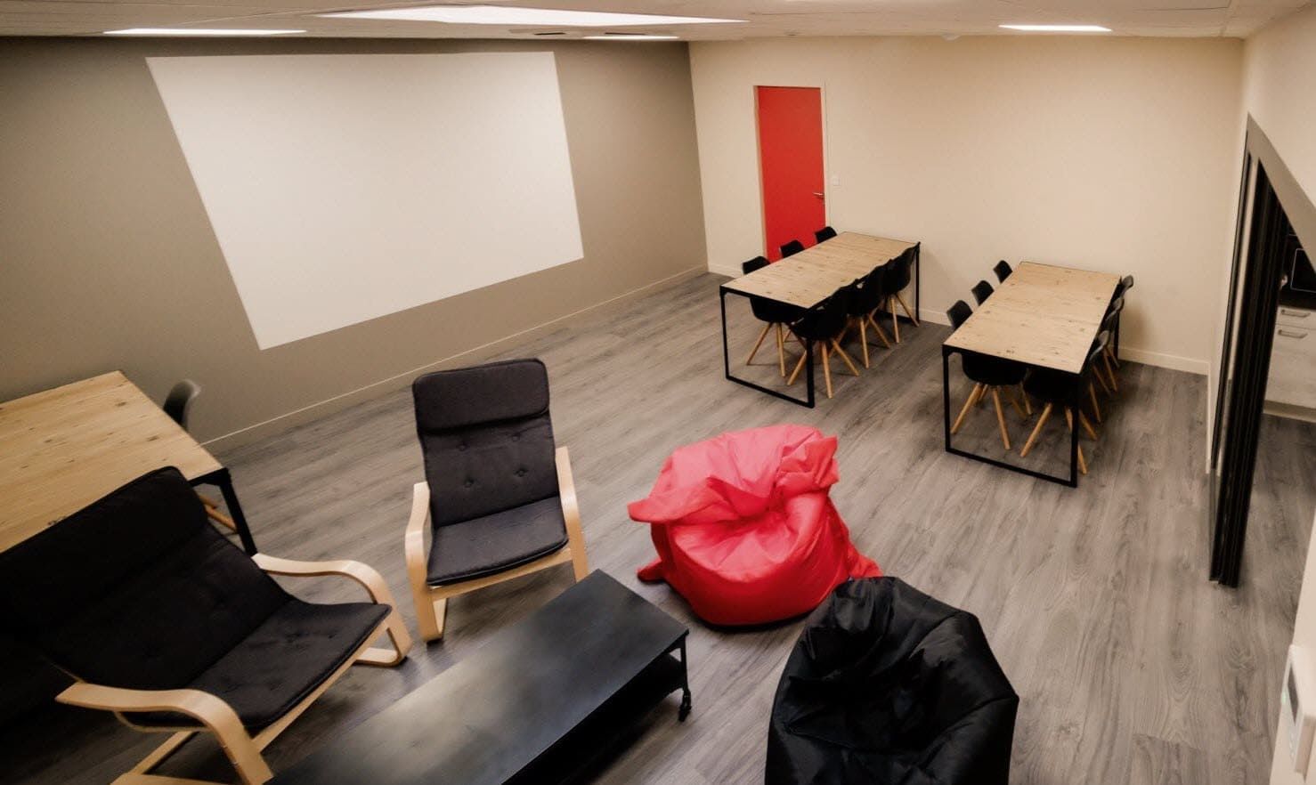 Espace 193 - Photo 2