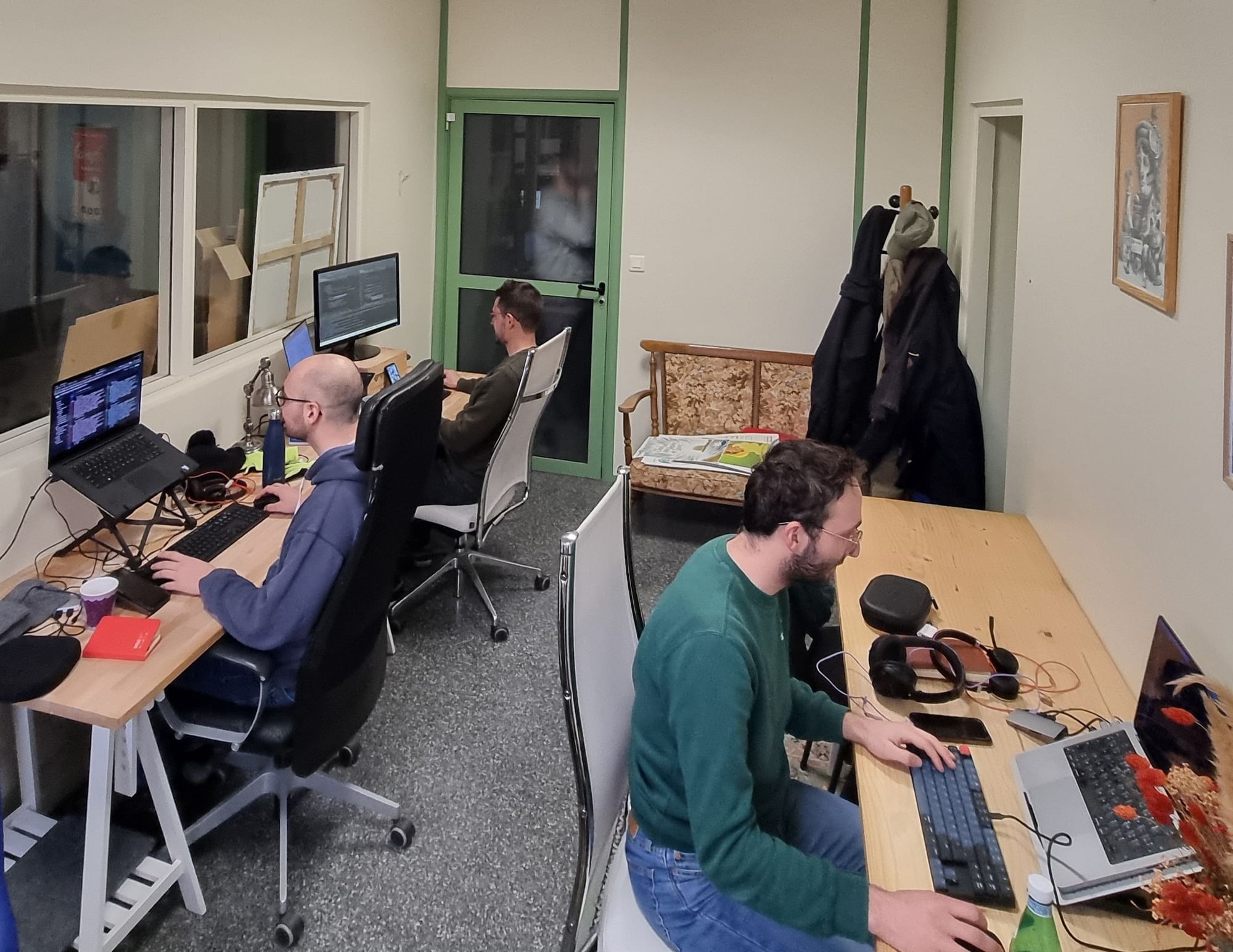 Espace de Coworking au Moule à Gaufres - Photo 2