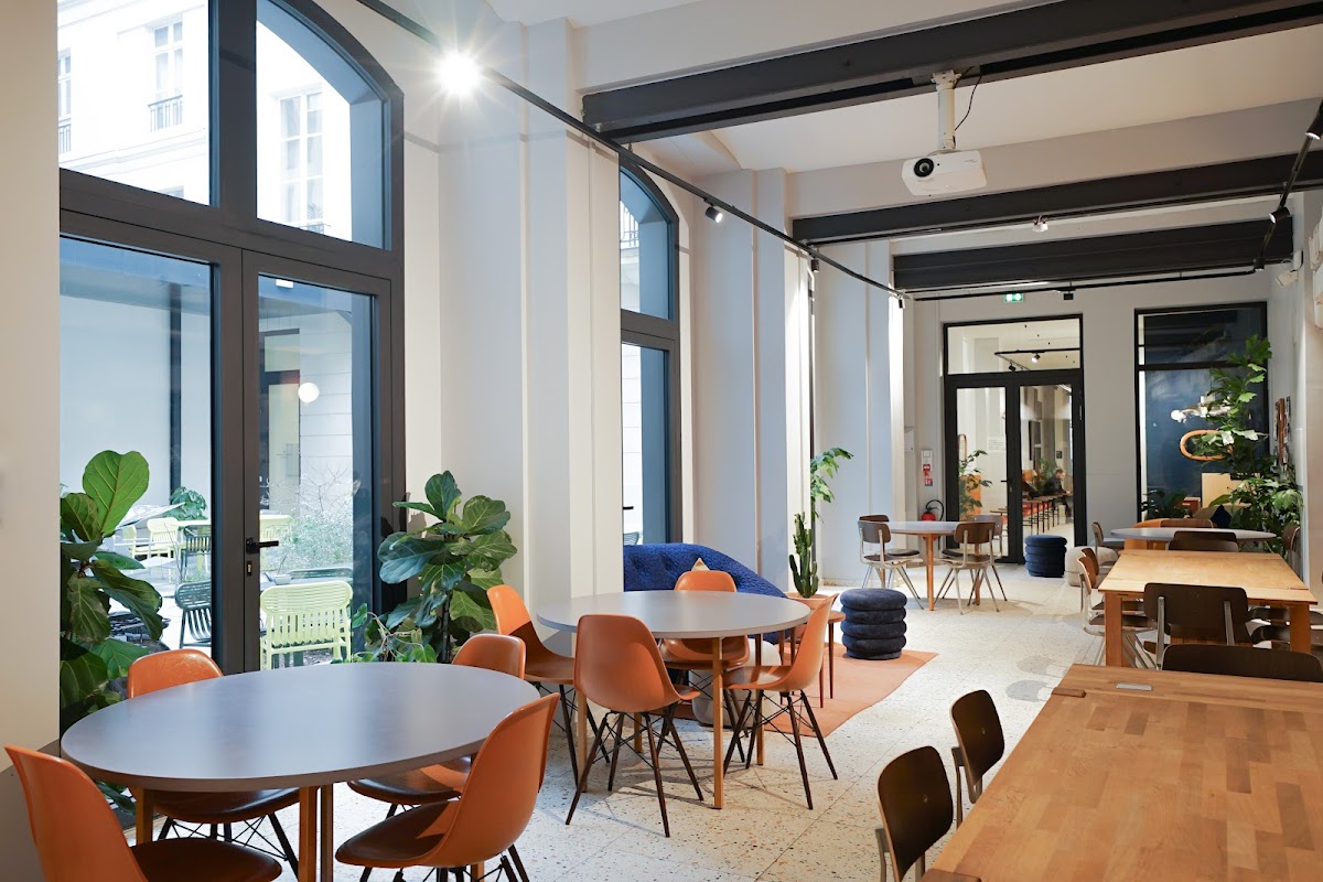 Espace indépendant - Paris Rue des Petites Écuries - Photo 2