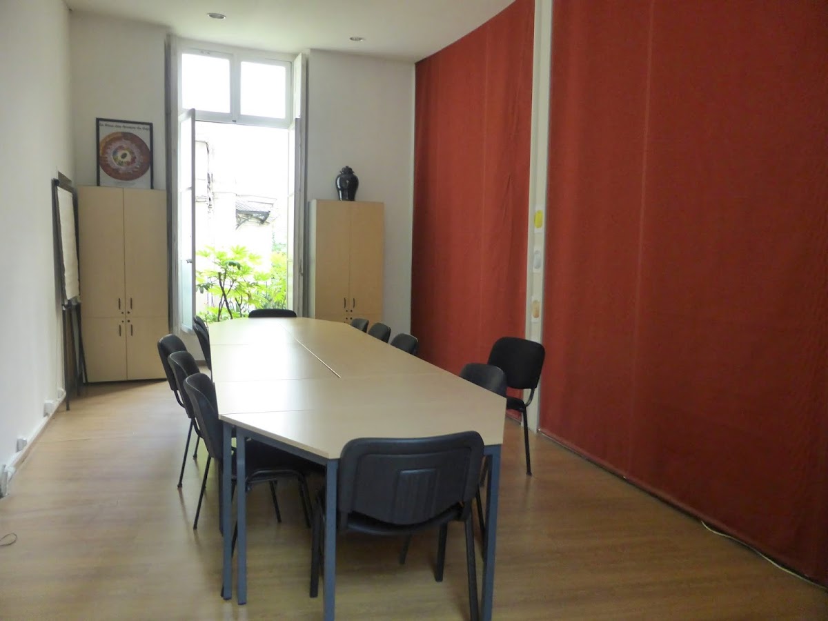 Espace indépendant - Paris Rue Saint-Antoine - Photo 2