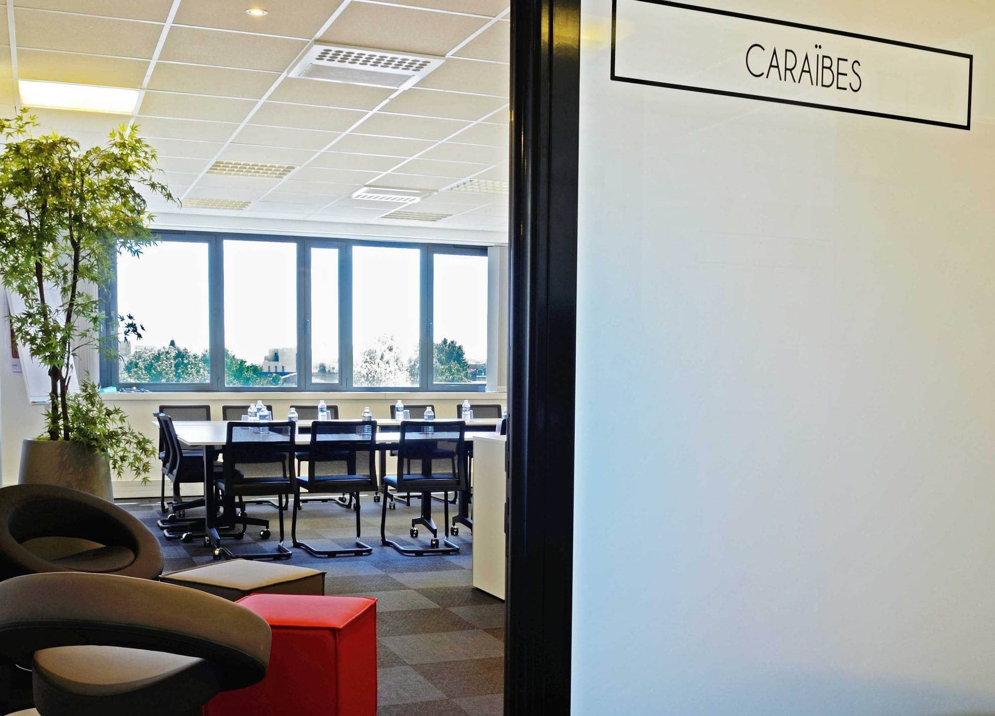 G2C Business Center - Photo 2