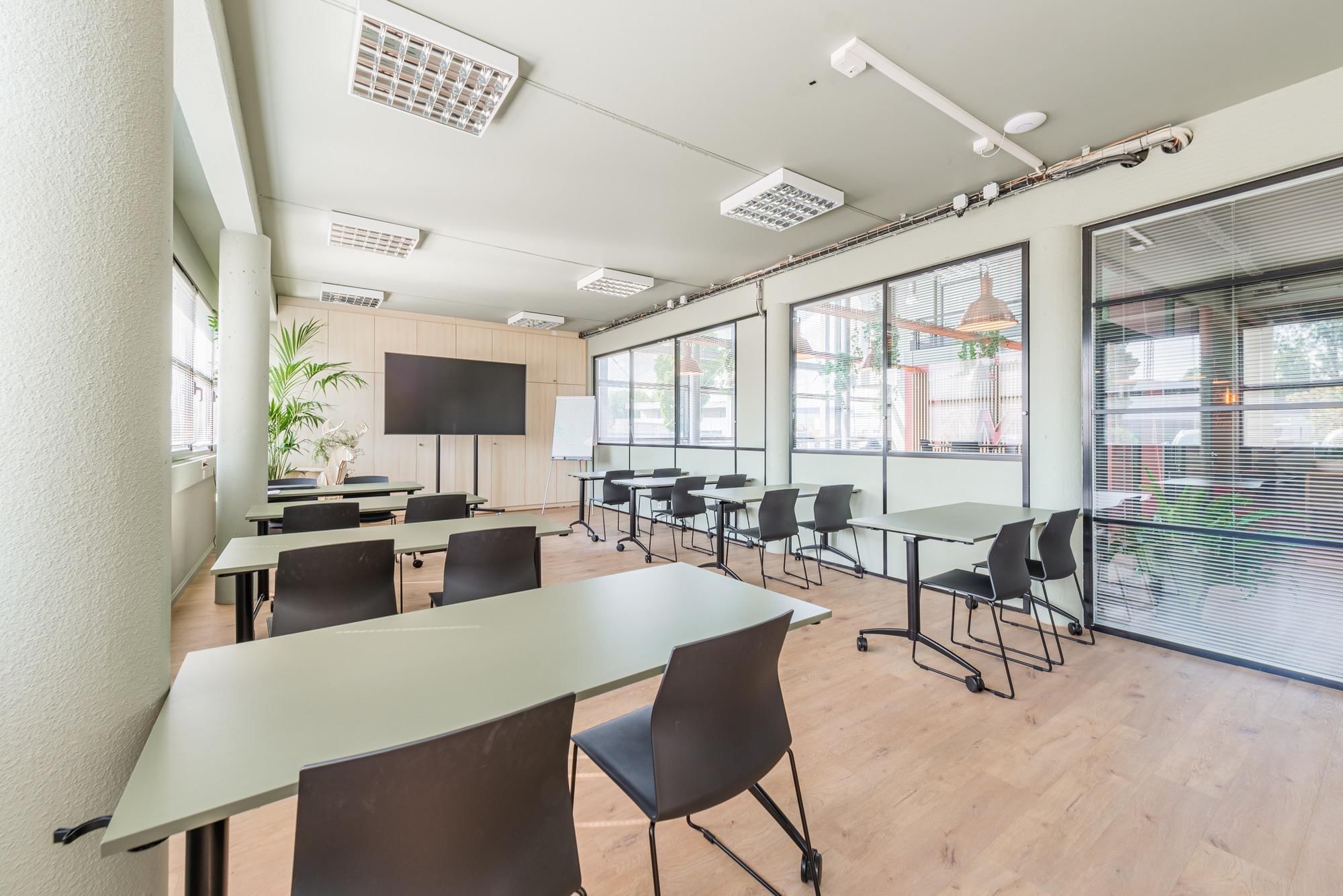 Keller Williams Signature - Coworking - Photo 2