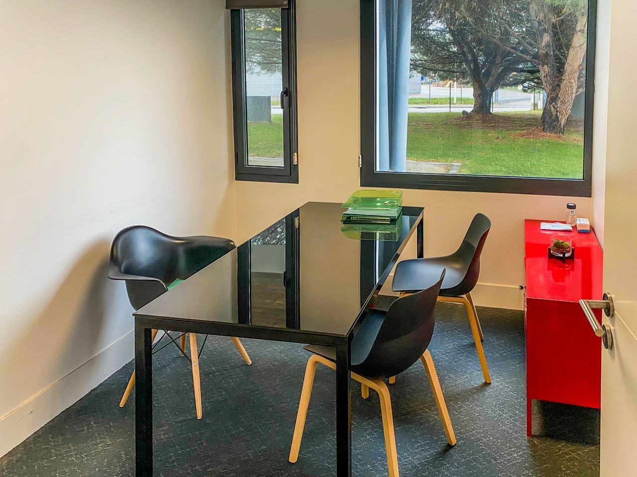 Kerivarho Working Space - Photo 3