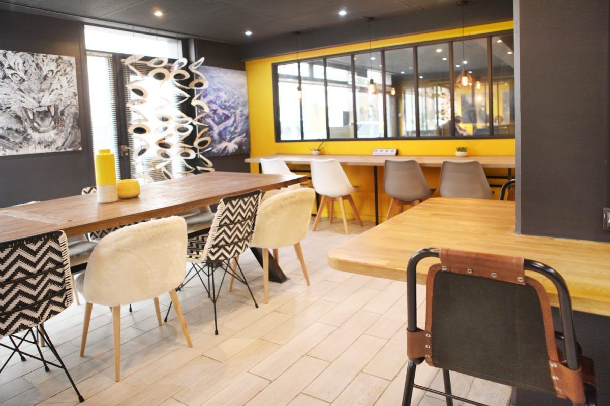 L’Usine Café & Coworking - Photo 3