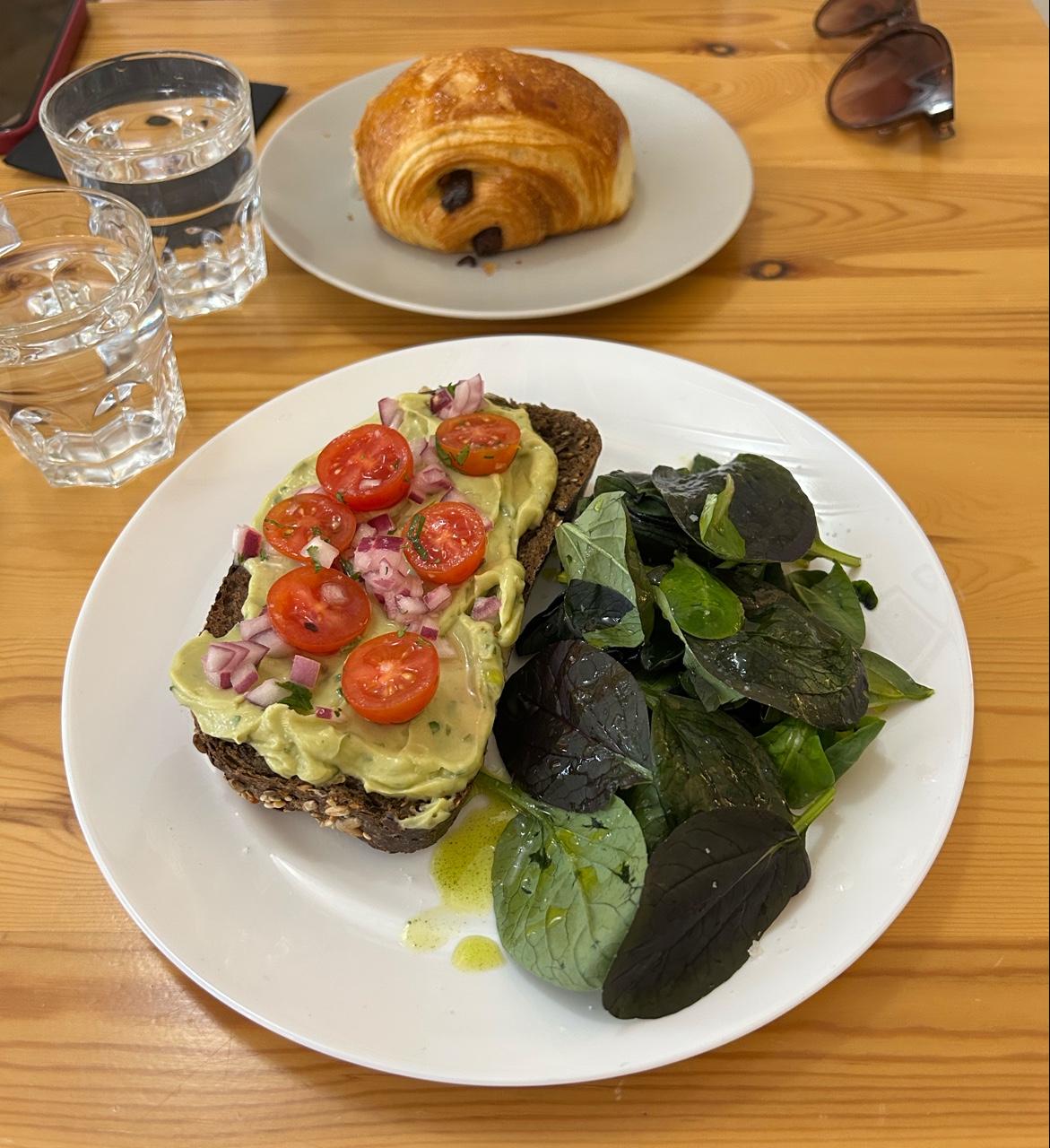 Lawasi Coffee Shop - Photo 5