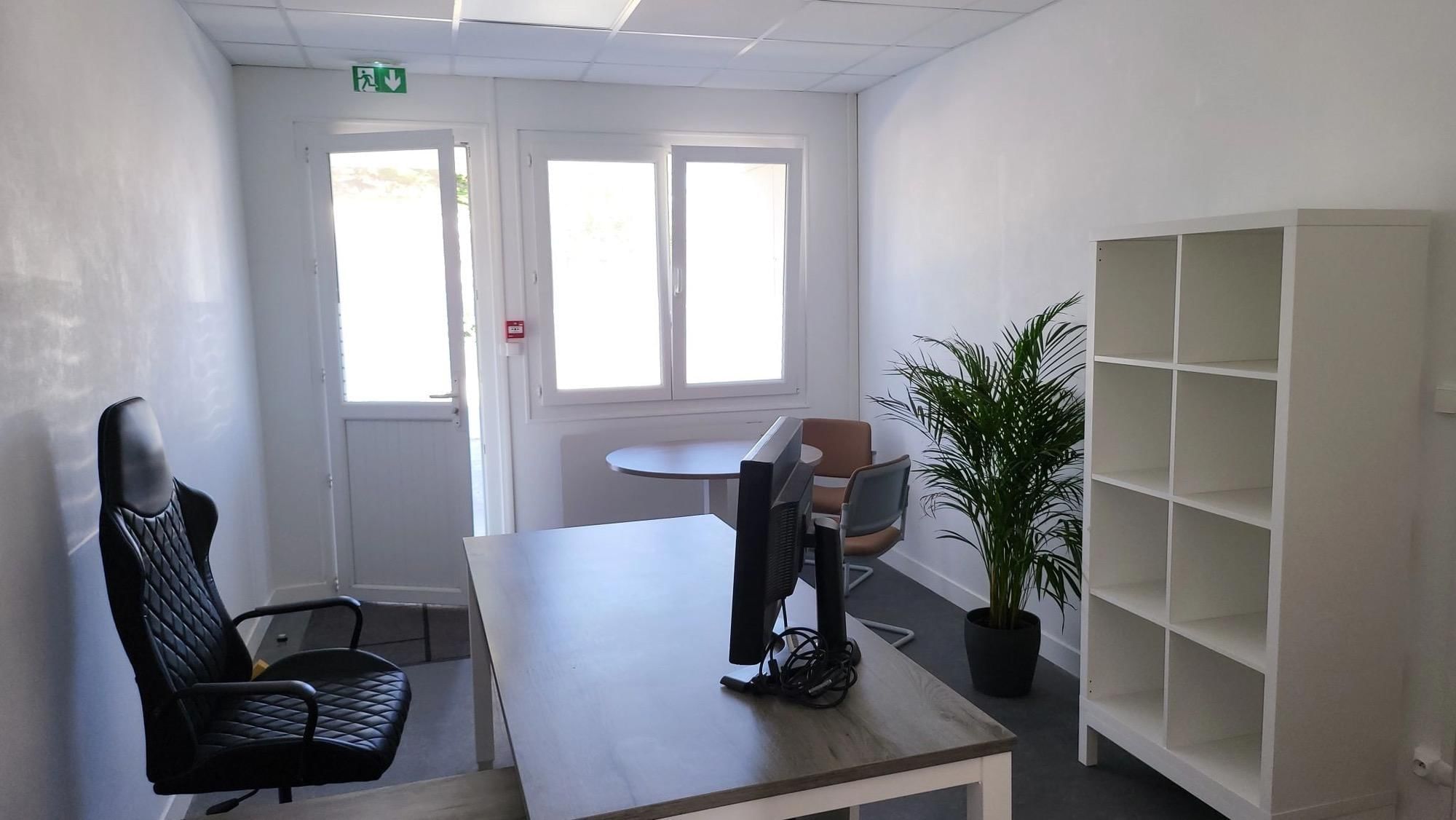 Le Carré des affaires Barneville-Carteret - Photo 3