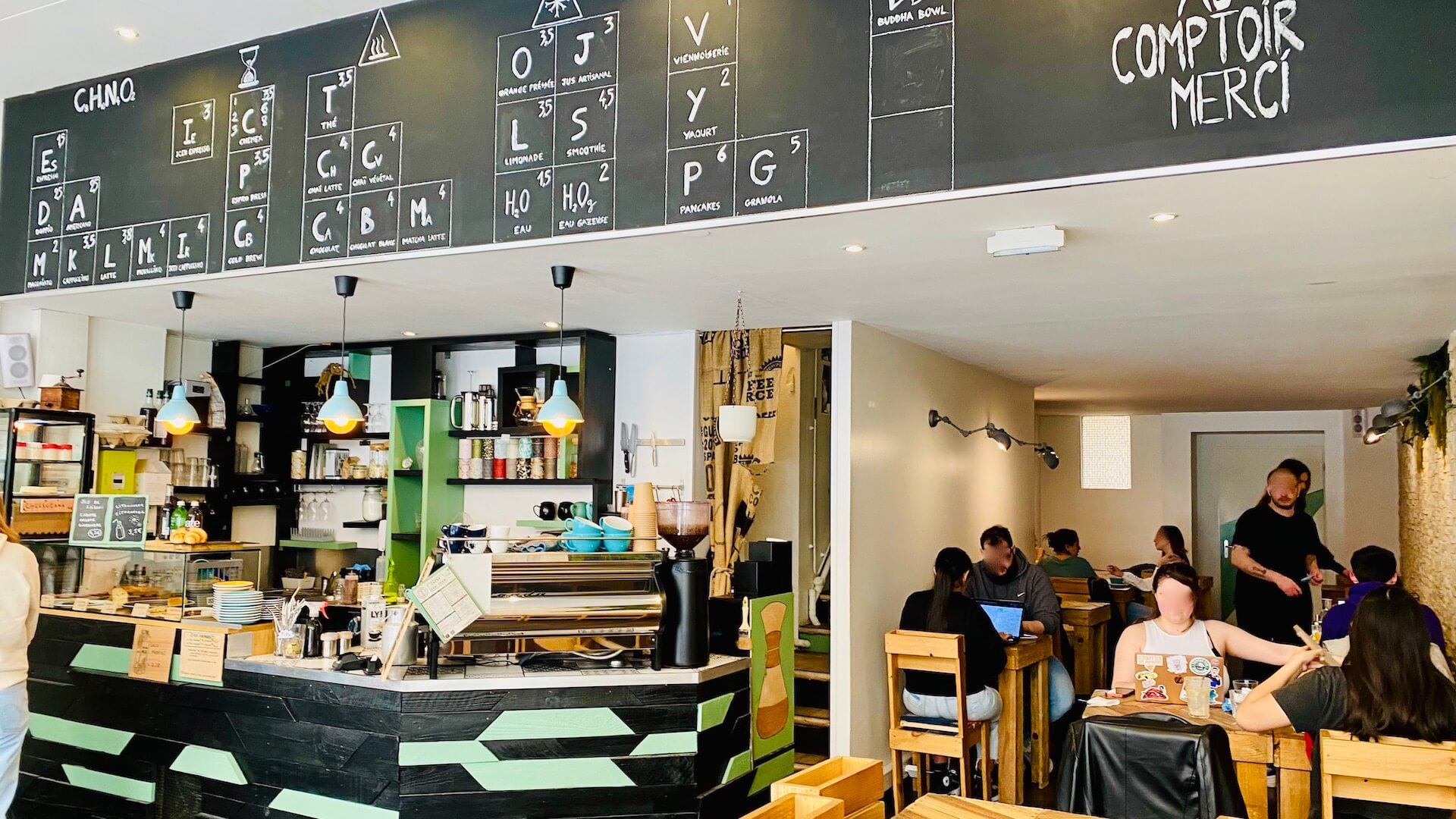 Les cafetiers - Photo 2