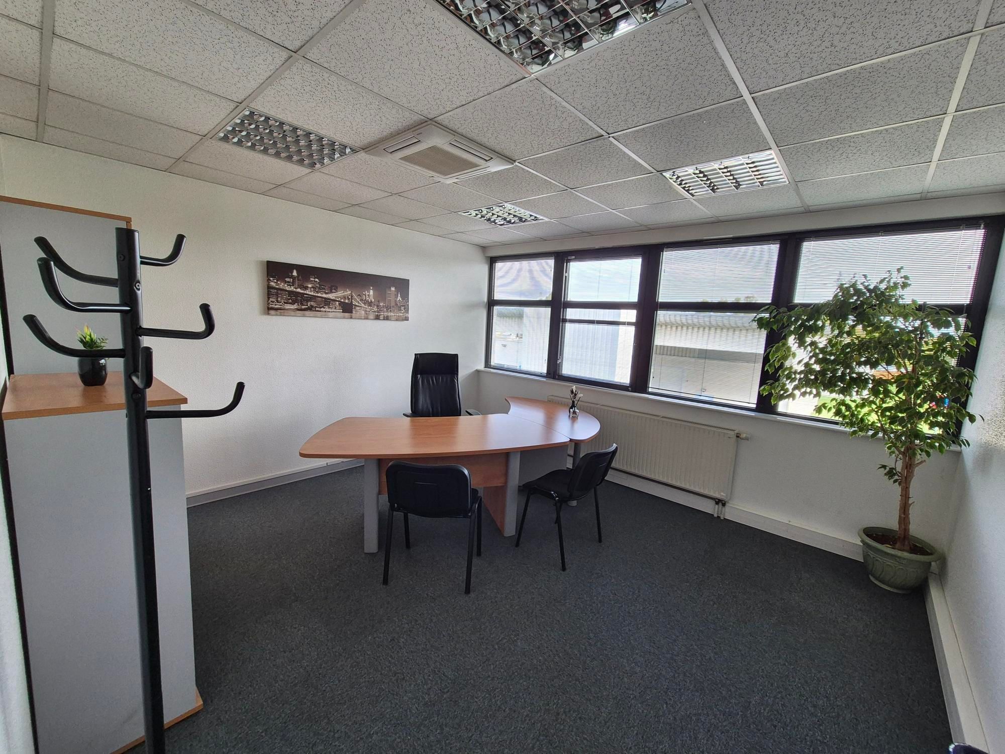 Mulhouse Business Center - Photo 3