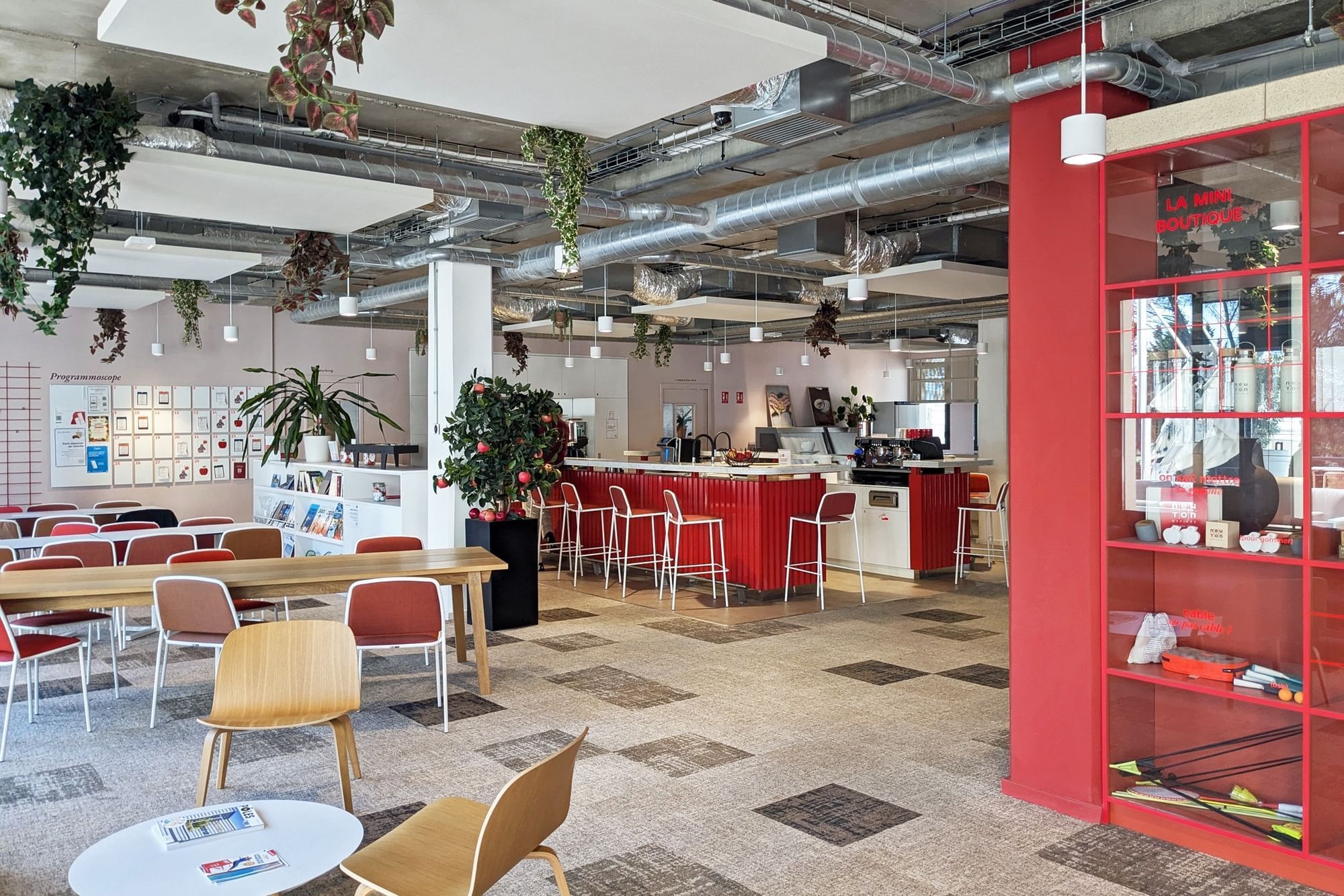 Newton Offices Golf des Milles