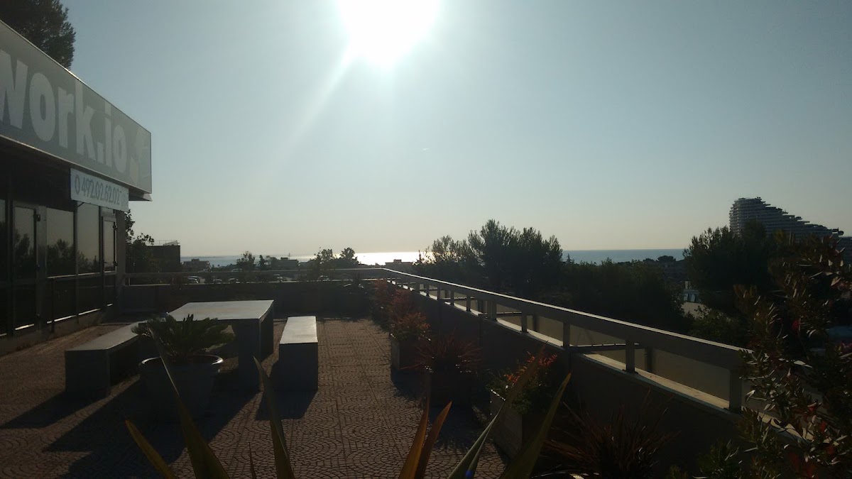 Open Space - Alpes-Maritimes Avenue Bel Air - Photo 4