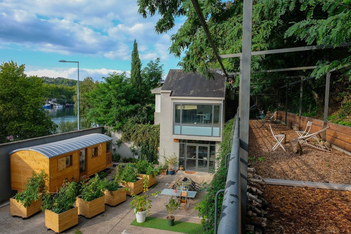 Open Space - Lyon Quai Joseph Gillet