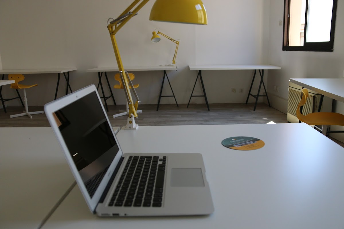 Open Space - Marignane Cours Mirabeau - Photo 5