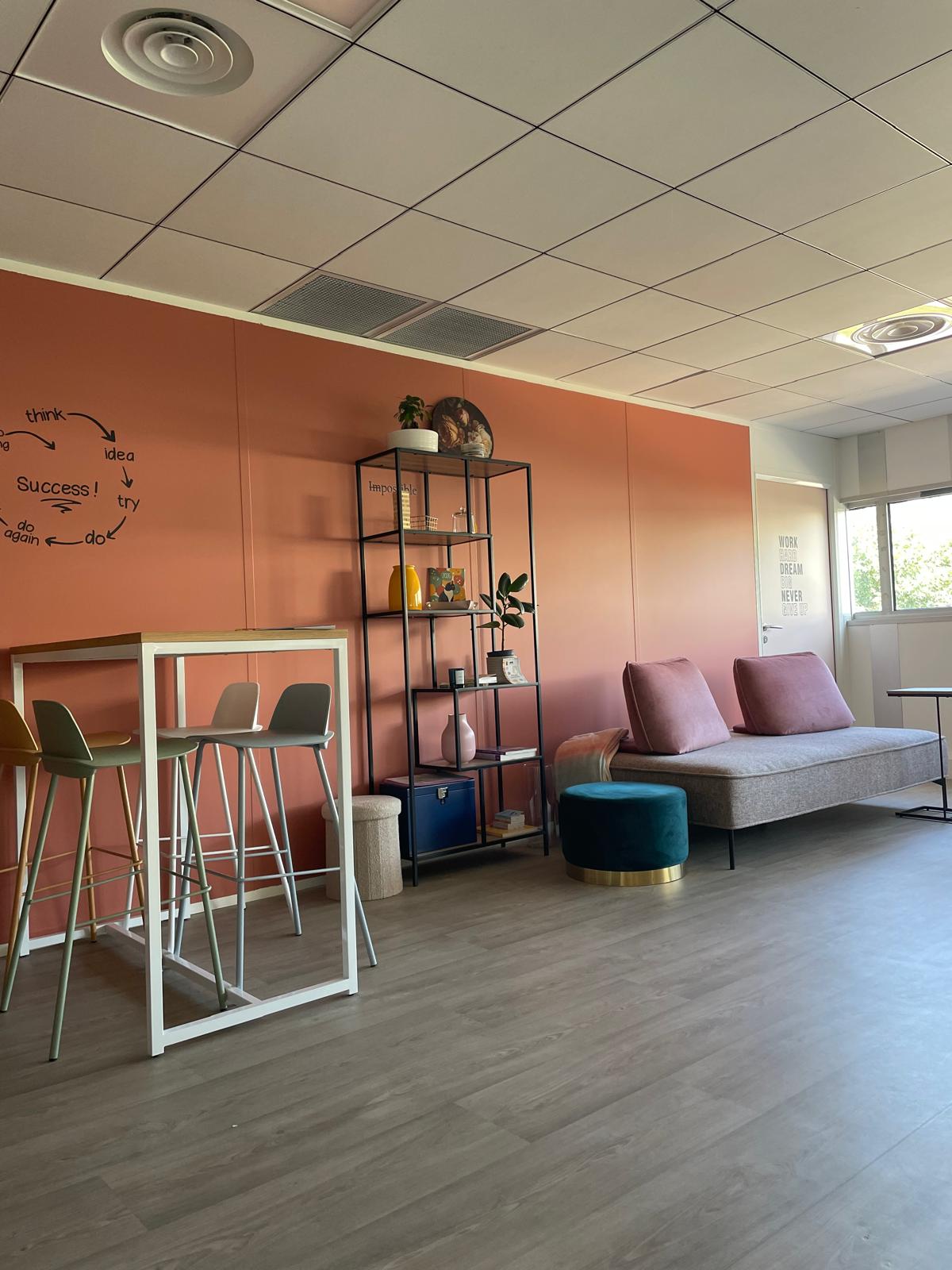 Open Space - Nîmes Rue Georges Besse - Photo 5