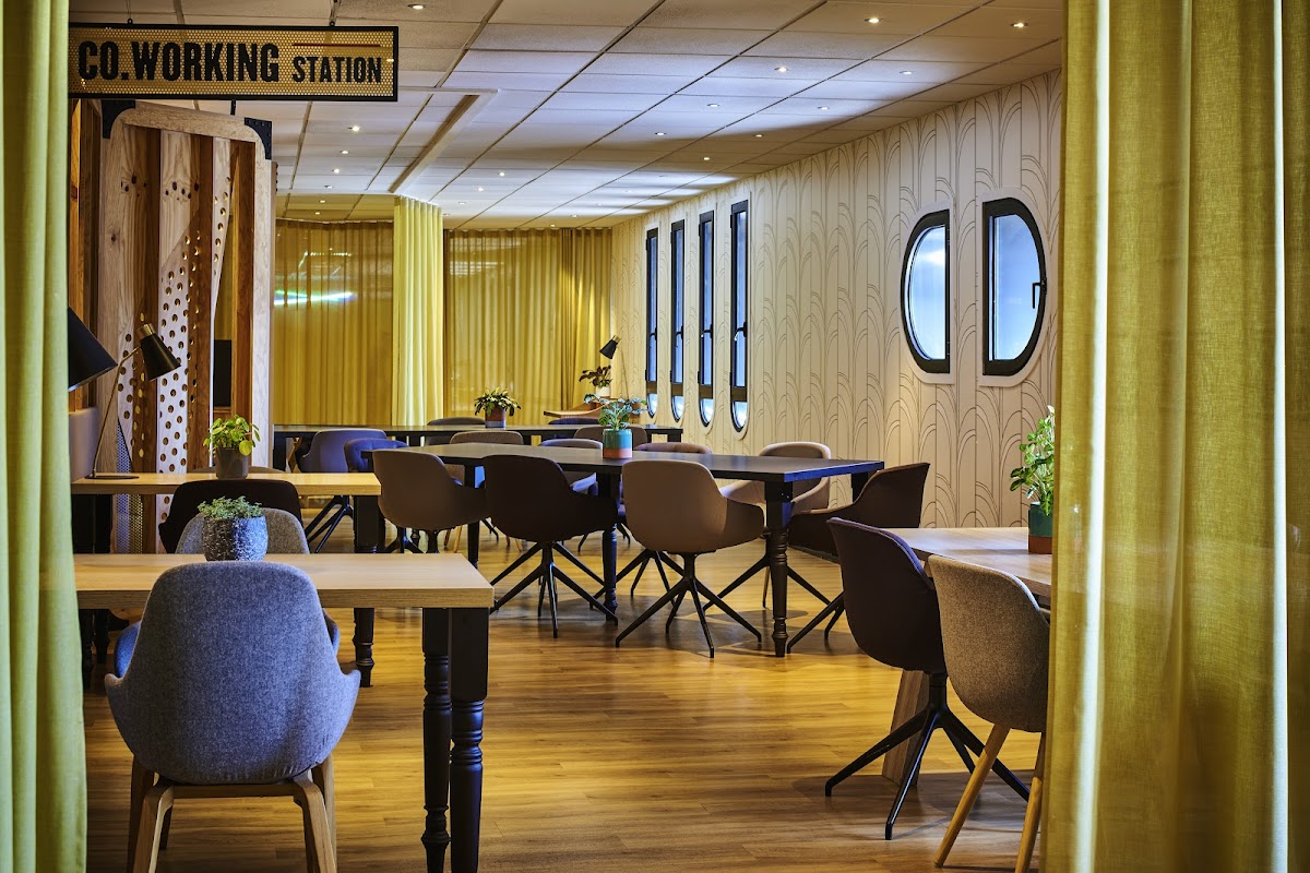 Open Space - Paris Place Louis-Armand