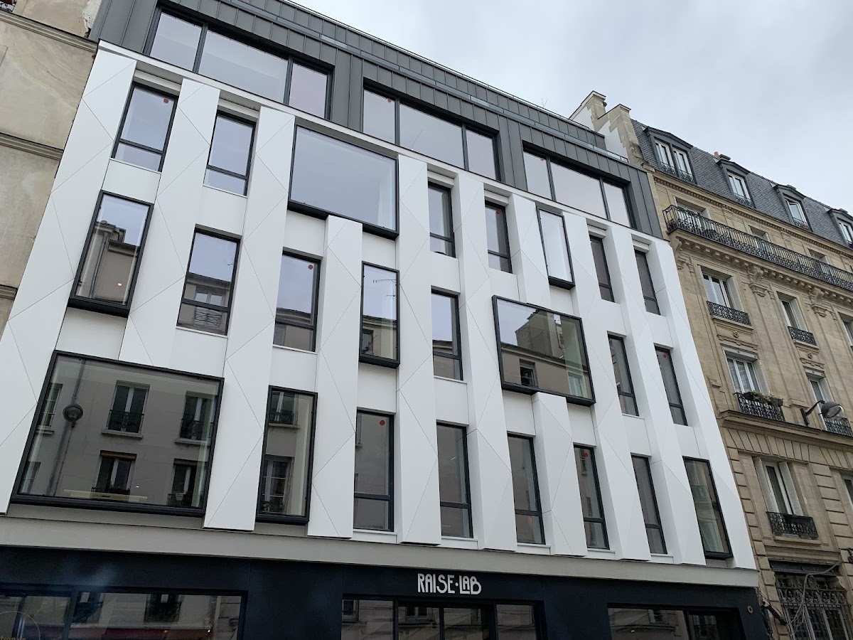 Open Space - Paris Rue de la Fontaine au Roi