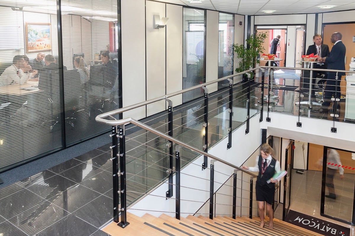 Open Space - Pertuis Rue Benjamin Franklin - Photo 3