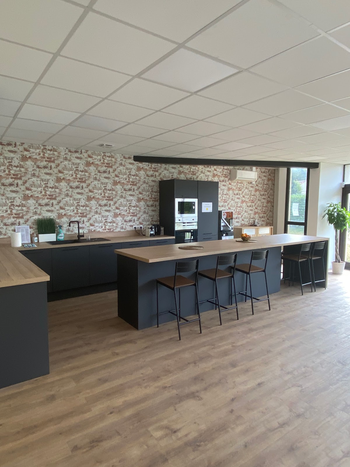 Open Space - Saint-Jean-de-Braye Allée du Grand Coquille - Photo 3