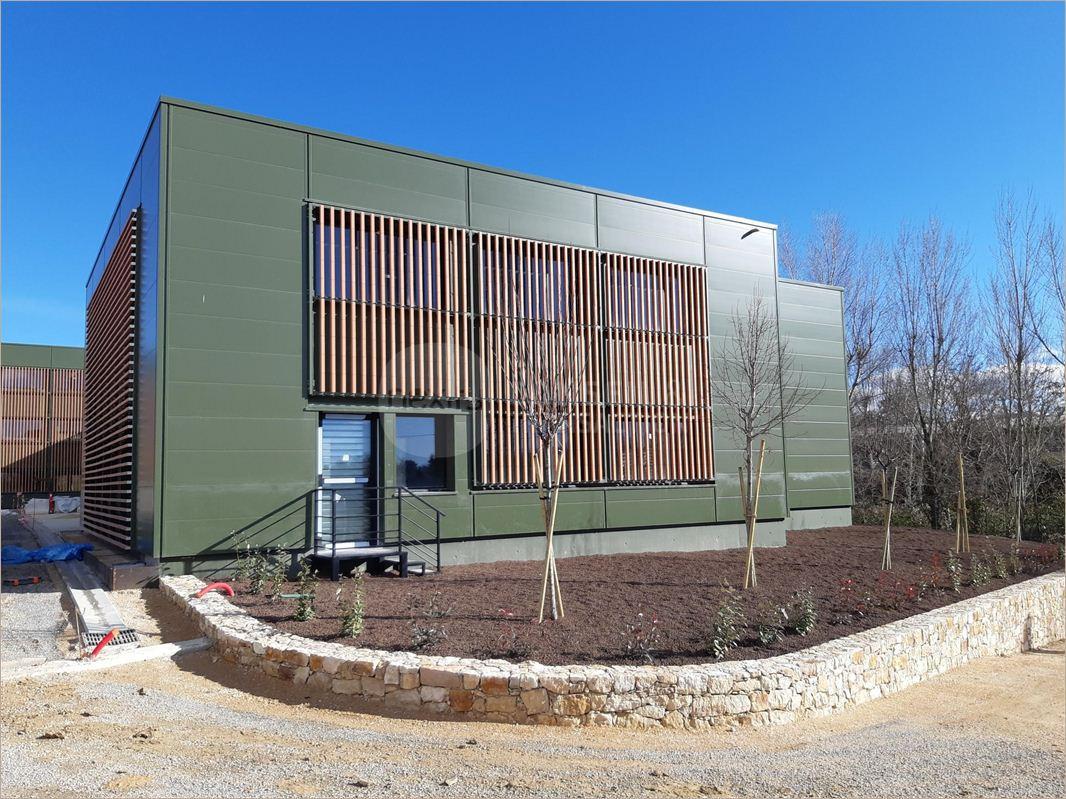 Open Space - Venelles Rue de la Gare - Photo 4