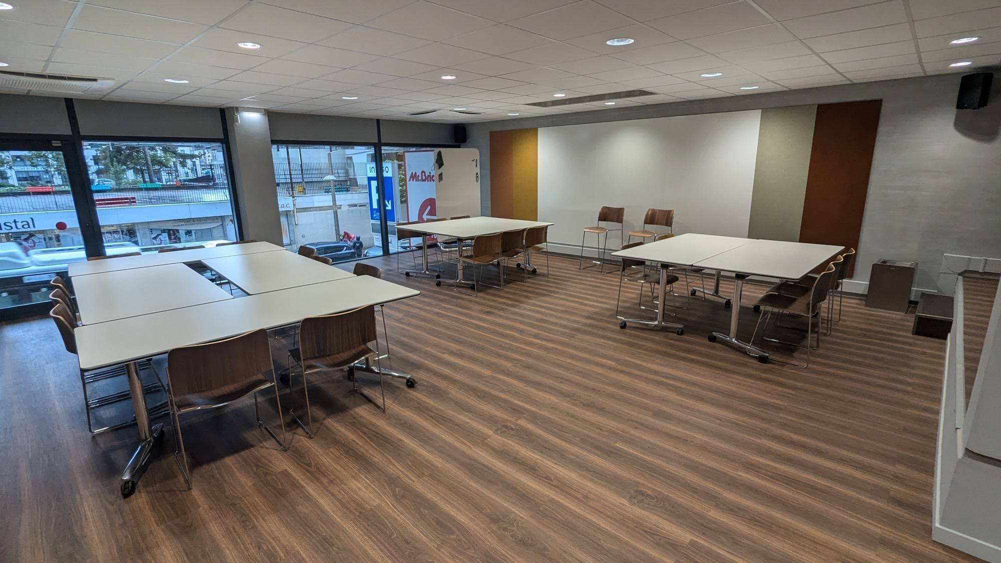 Palais Work - Photo 2